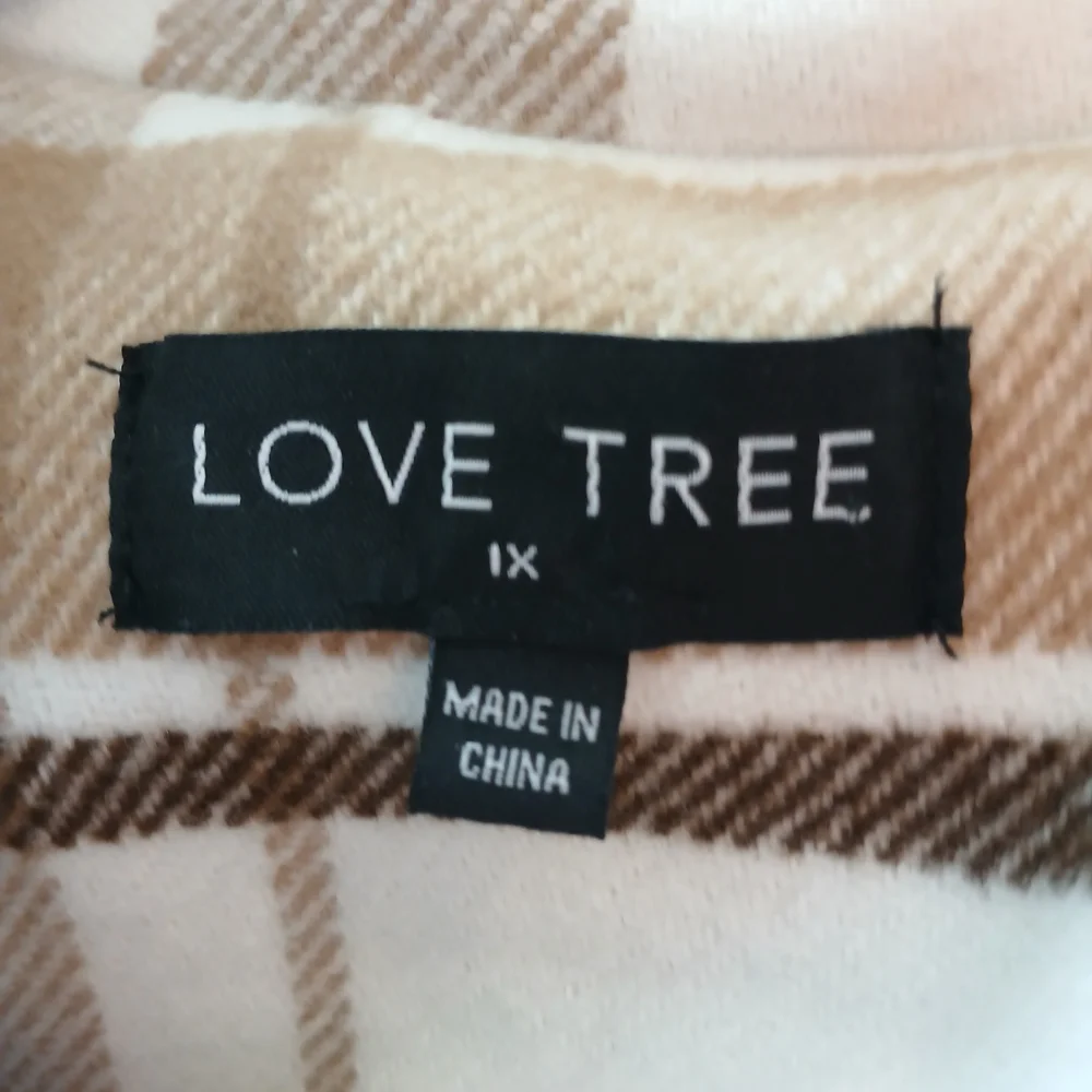 Love Tree Tan and Cream Plaid Utility Jacket Sz 1X Casual Cabin Work Outdoor